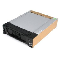 StarTech.com Cassetto rack portatile per disco rigido SATA da 5,25″ - robusto - in alluminio e di colore nero - 13,3 cm (5.25″)