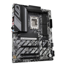 GIGABYTE Z890 UD WIFI6E Scheda Madre - Supporta CPU Intel Core Ultra (Serie 2), VRM a 12+1+2 fasi, fino a 8800MHz DDR5 (OC), 1xP