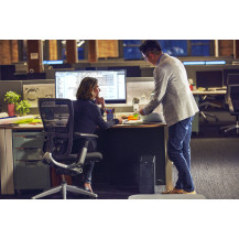 HP Z2 Tower G9 Intel® Core™ i9 i9-14900 32 GB DDR5-SDRAM 1 TB SSD Windows 11 Pro Stazione di lavoro AI Workstation Nero