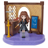 Wizarding World , Set Classe di Incantesimi Harry Potter con bambola esclusiva Hermione Granger e accessori - dai 5 anni