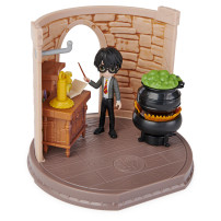 Wizarding World , Classe di Pozioni con bambola esclusiva Harry Potter e accessori - dai 5 anni
