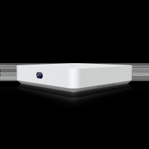 Ubiquiti NVR UNVR-Instant-EU Instant 6-port PoE, HDMI, SLOT 1*3,5HD. 1*RJ45 UPLINK UNVR-Instant-EU UBIQUITI