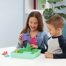 Kinetic Sand , Playset Castelli di Sabbia Verde, Sabbia Cinetica con Vaschetta, Sabbia Magica, Sabbia Verde 454gr, 3 Formine Inc
