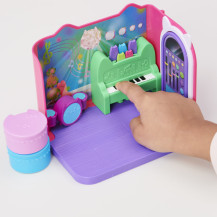 Gabby's Dollhouse , Groovy Music Room con personaggio Daniel James Catnip, 2 accessori, 2 mobili e 2 scatole con sorpresa, gioca