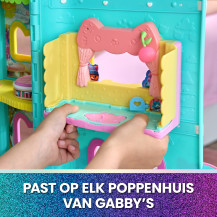 Gabby's Dollhouse : The Movie – La stanza Cucina Cake-tastica| Playset da 10 Pezzi con Personaggio, Accessori e Sorpresa | Gioca